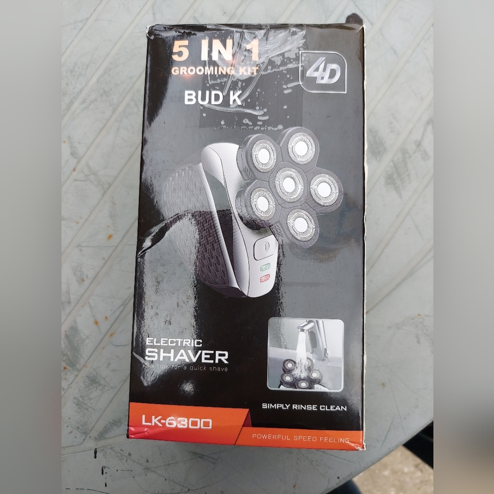 ELECTRIC SHAVER ( LK-3600)